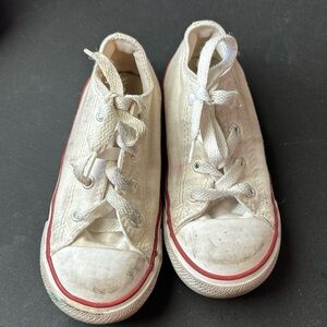 Kids converse